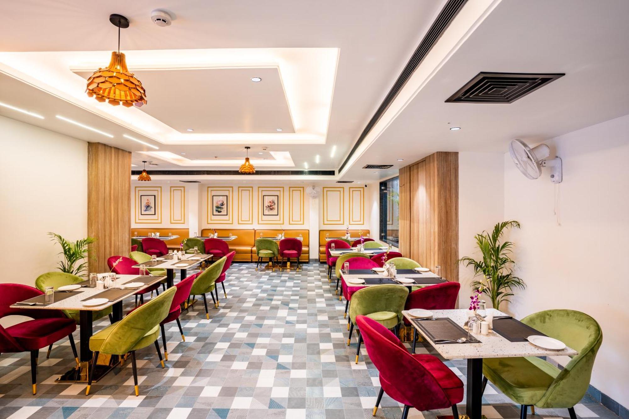 Regenta Place Raaj Agra, Tajganj Agra  Dış mekan fotoğraf