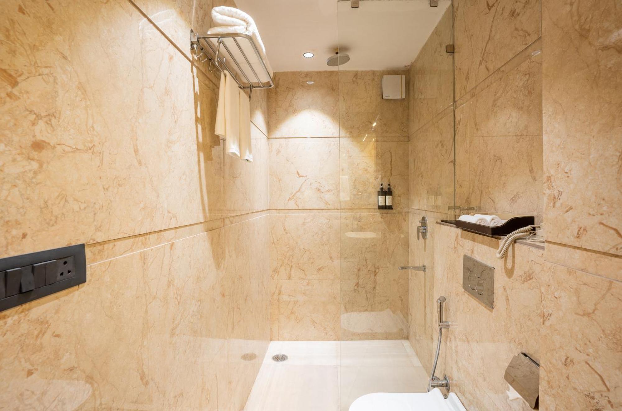Regenta Place Raaj Agra, Tajganj Agra  Dış mekan fotoğraf